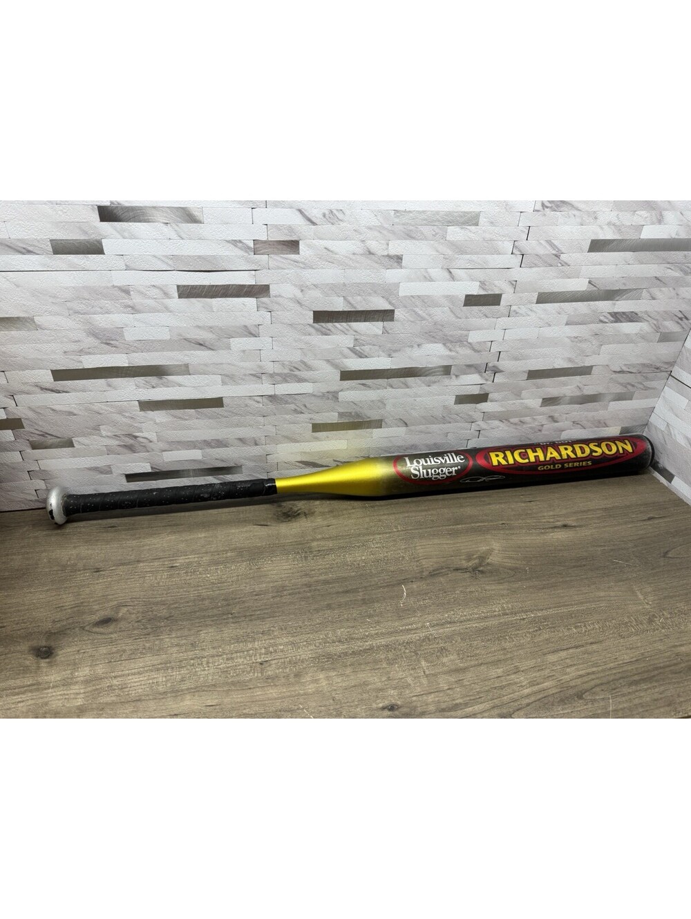 Louisville Slugger TPS Dr Dot Richardson Gold Series FP28 Softball Bat 33/22 -11